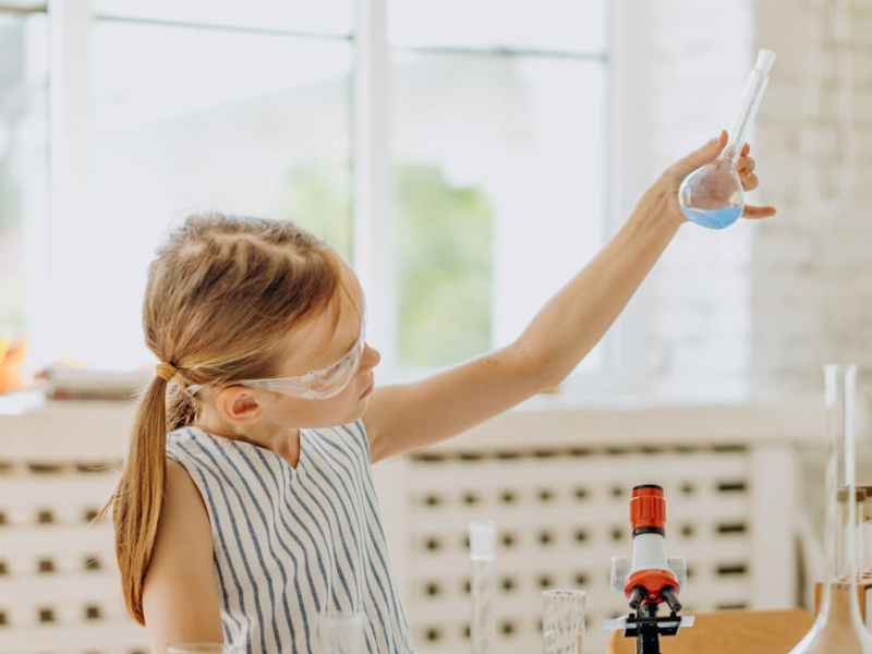 Chemistry Tuition Guide in Singapore 2026